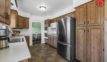 4111 Bretton Dr, Casper, WY 82609
