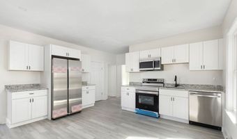 551 Chestnut St 1, Athol, MA 01331