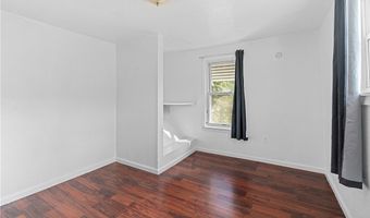 1302 Irwin St, Aliquippa, PA 15001