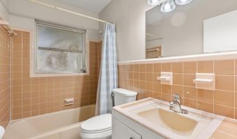 820 RUGBY St, Orlando, FL 32804