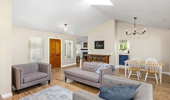 1561 Conway Dr, Escondido, CA 92027