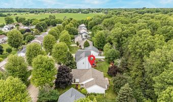 1424 E KEYSTONE Ln, Appleton, WI 54913