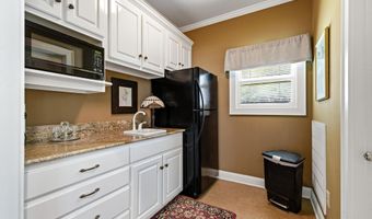 902 Grange Rd, Aynor, SC 29511