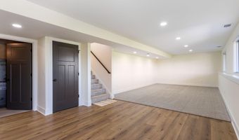 6181 Molli Dr, Allendale, MI 49401