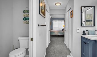 626 Highview Circle Dr, Ballwin, MO 63021