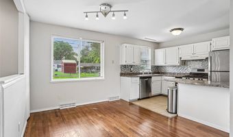 8511 Talma Ct, Affton, MO 63123