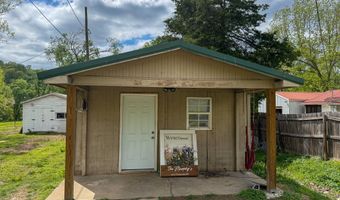 603 Park St, Anderson, MO 64831