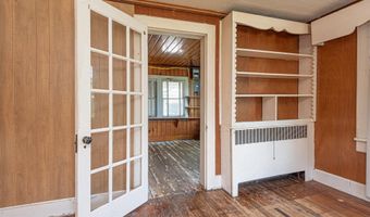 19 BURLEY St, Berlin, MD 21811