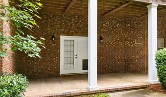 251 HEDGEROW Cir, Auburn, AL 36830