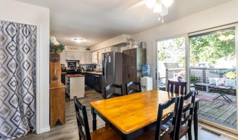 302 S EAST St, Abingdon, IL 61410