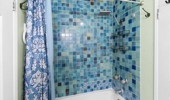 73-1102 LOLOA Dr, Kailua Kona, HI 96740