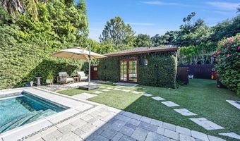 4060 Harclare Ln, Encino, CA 91436