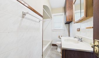 1717 Johnson Ave, Anderson, IN 46016