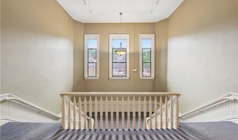 120 S 15th St 301, Airville, PA 15203