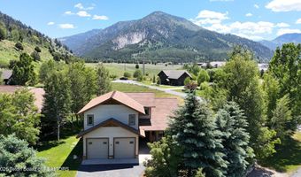 35 LUCY Cir, Alpine, WY 83128