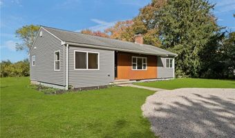 20 Maple Ct, Hopkinton, RI 02804