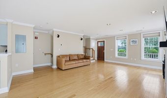 12 Honora Ln 12, Bourne, MA 02532
