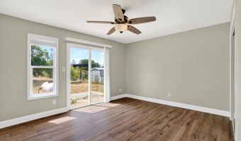 5210 Dino Dr, Anderson, CA 96007