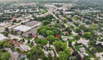 1511 N Dryden Ave, Arlington Heights, IL 60004