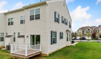 301 Redclover Ln, Allentown, PA 18104