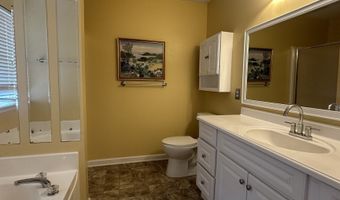 1943 Oakbluff Dr, Austell, GA 30106