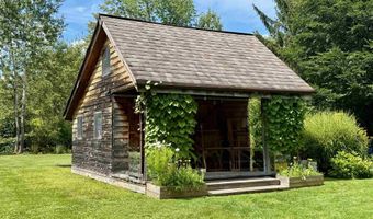 414 Park St, Bennington, VT 05201