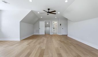 7612 S Shoreline Blvd, Benton, AR 72019