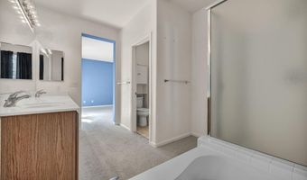 1221 Shadow Ln, Fernley, NV 89408