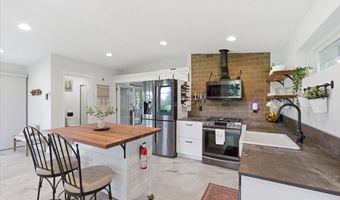 24752 NE PRAIRIE VIEW Dr, Aurora, OR 97002