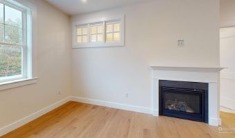 1 Longview Dr 401, Atkinson, NH 03811