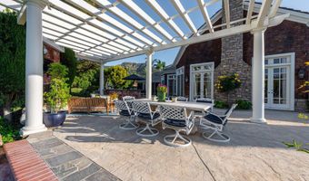 1816 Brittany Park Rd, Camarillo, CA 93012