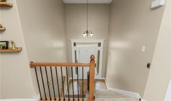 804 N 168th St, Basehor, KS 66007