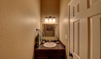 2105 Brunson St, Alpine, TX 79830