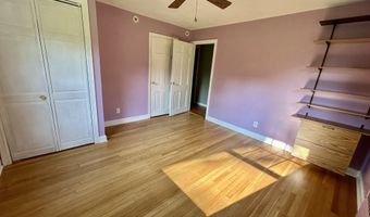 430 Huckleberry Hill Rd, Avon, CT 06001