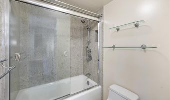 250 Kawaihae St 1D, Honolulu, HI 96825