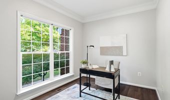 22082 WATER RUN Ct, Ashburn, VA 20148