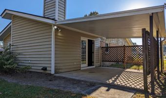 611 Broad River Dr, Beaufort, SC 29906