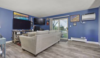 2415 N Kennicott Dr 1D, Arlington Heights, IL 60004