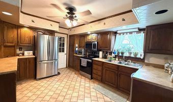 1803 Windwood Dr, Bedford, IN 47421