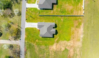 741 8th St NE, Arab, AL 35016