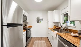74 Kunihi Ln 436, Kahului, HI 96732