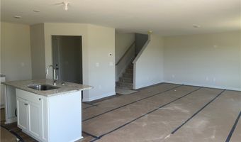 94 Coachman Ln, Autryville, NC 28318
