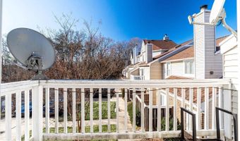 4418 PEMBROOK VILLAGE Dr 121, Alexandria, VA 22309