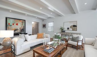 2051 Mendocino Ln, Altadena, CA 91001