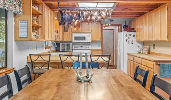 1660 Pine Dr, Arnold, CA 95223