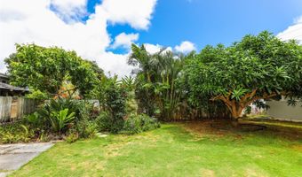 564 Uluhala St, Kailua, HI 96734
