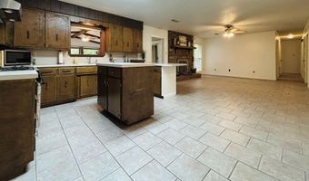 816 Teresa Dr, Benton, AR 72015