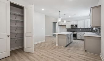 8742 BEDFORDSHIRE Dr, Bartlett, TN 38133