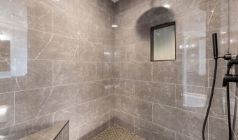 912 SE 35TH St, Battle Ground, WA 98604