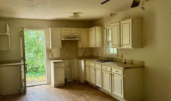 131 Arthur Smith St, Bennettsville, SC 29512